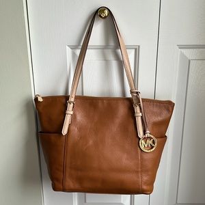Michael Kors Jet Set East West Top Zip Tote